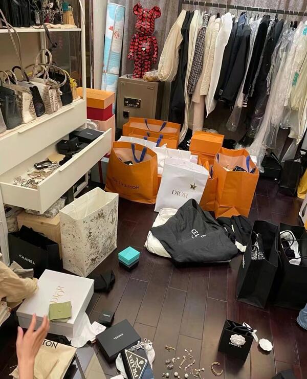 张家口回收顶奢鞋服